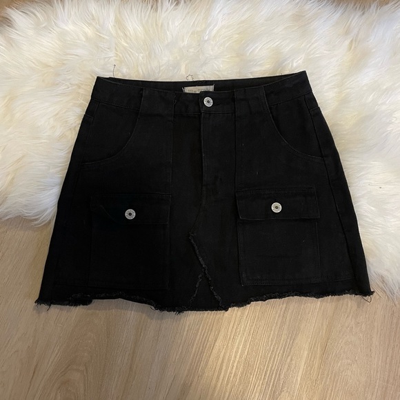 𝅺Sky And Sparrow Black Denim Mini Skirt - Picture 10 of 10